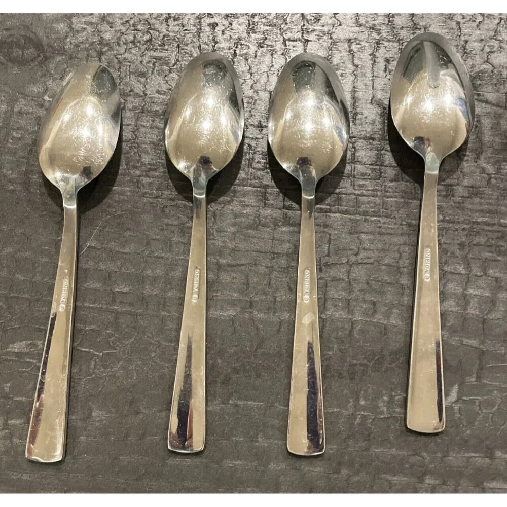 Oneida Stainless Steel Set Of 4 Tablespoons Spoon‎ Square Bottom
